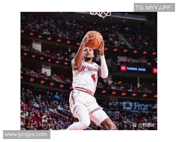 姚明与穆托姆博携手共创辉煌岁月的篮球传奇故事