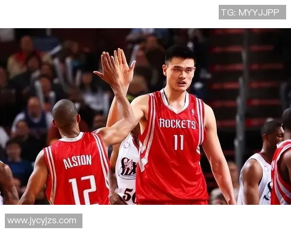 姚明在NBA中锋对抗中的传奇表现与技术分析 姚明在NBA中锋对抗中的传奇表现与技术分析