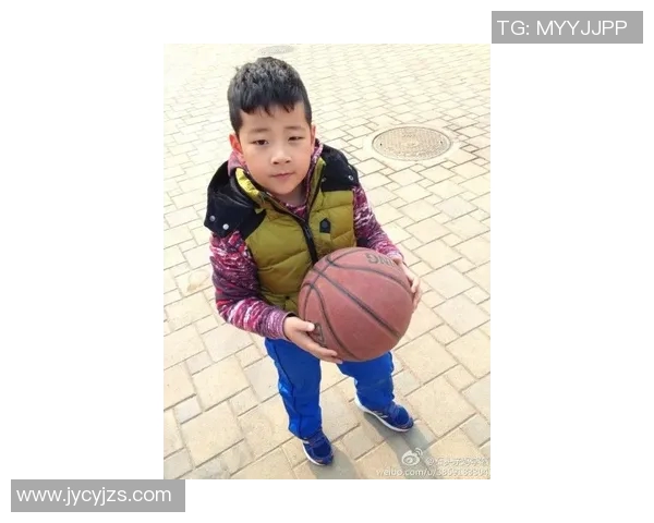 篮球明星被孩子坑的搞笑瞬间引发热议网友纷纷点赞评论不断